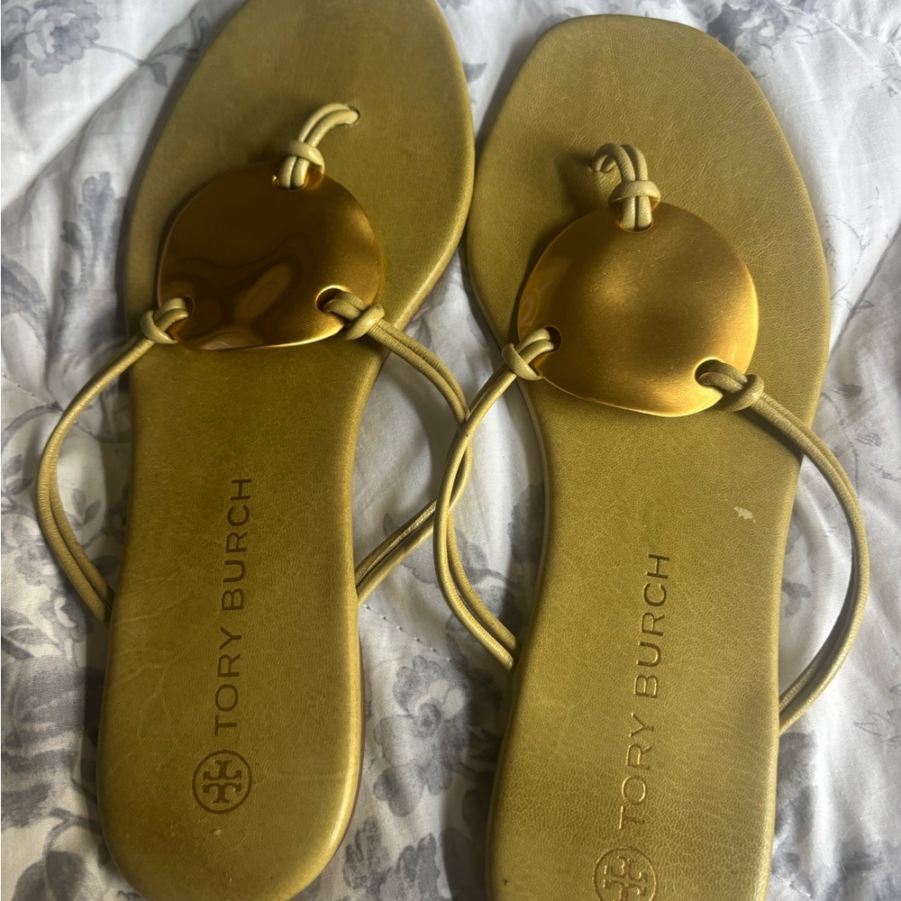 Tory Burch Pato Olive & Gold Disk Sandals - Picture 10 of 11